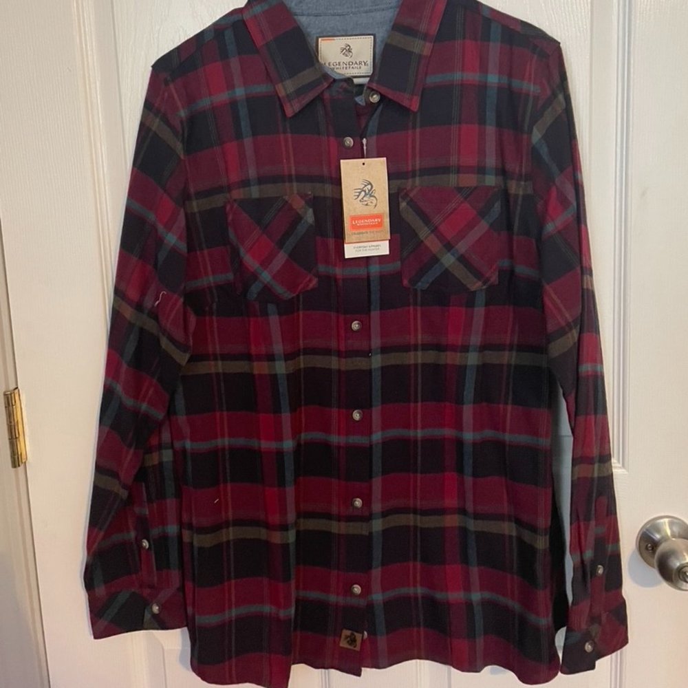 NWT Legendary Whitetails Flannel